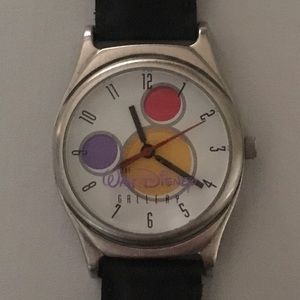 Vintage Walt Disney Gallery Store Exclusive Watch
